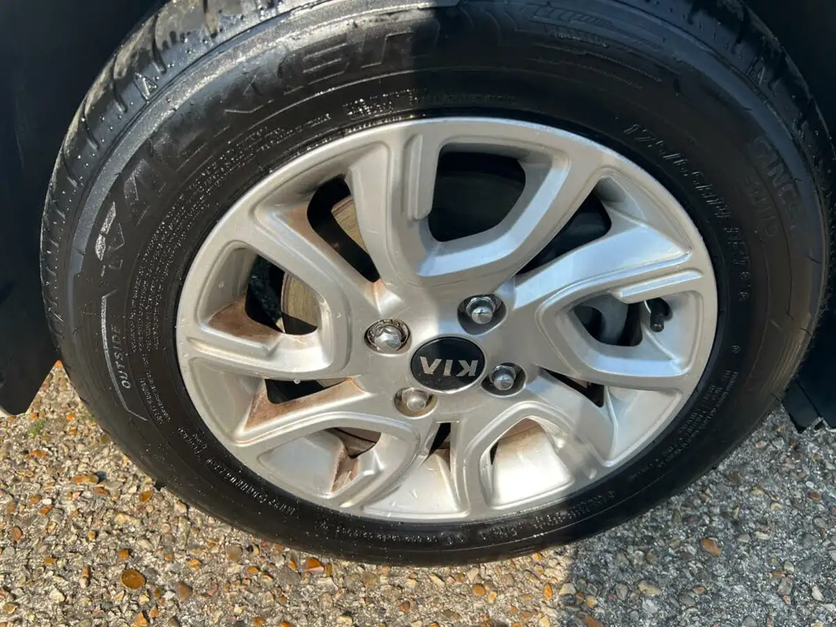 2018-kia-picanto-10-2-66bhp-big-8