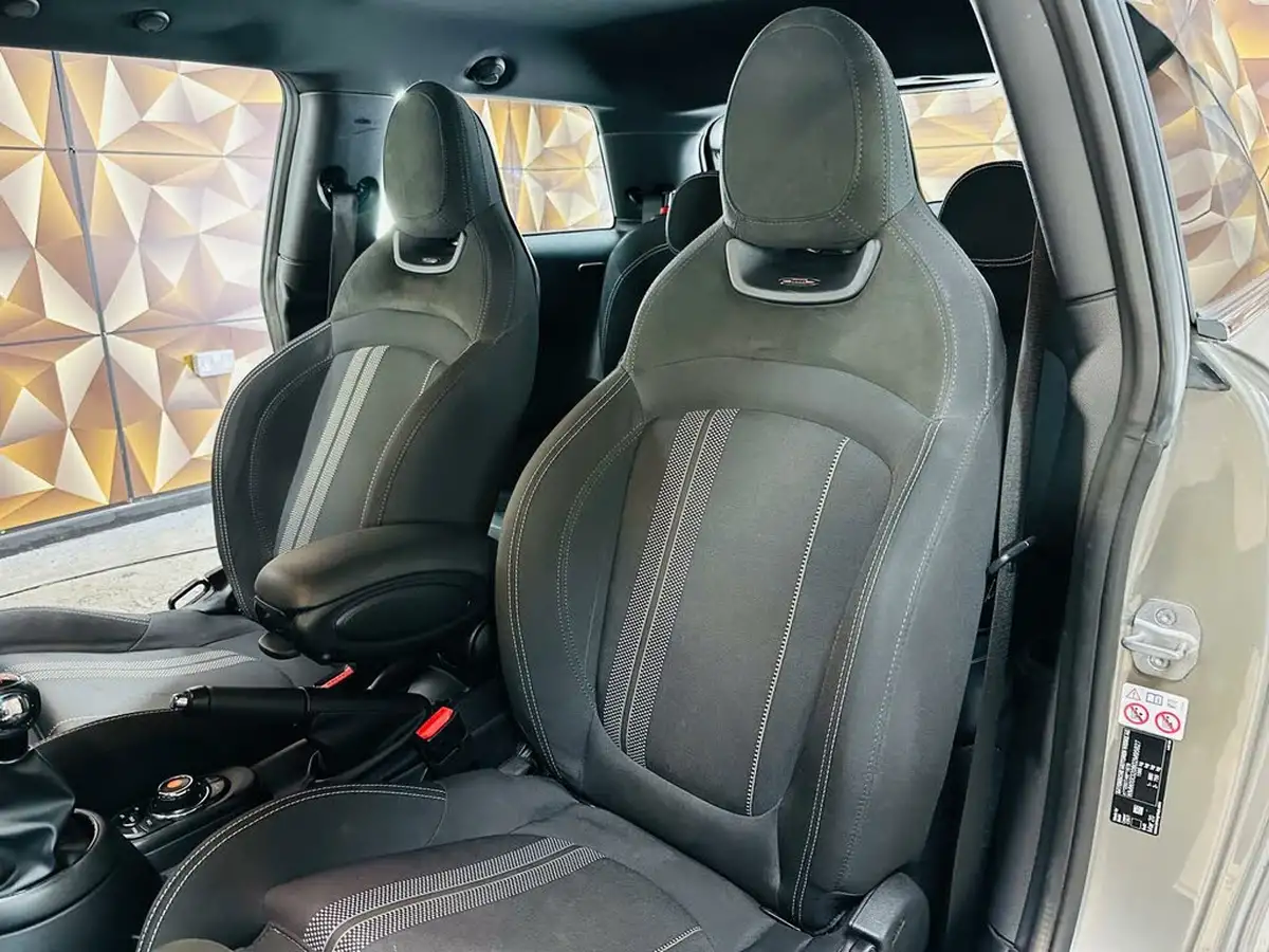 2020-mini-cooper-15-cooper-sport-hatchback-3d-big-19