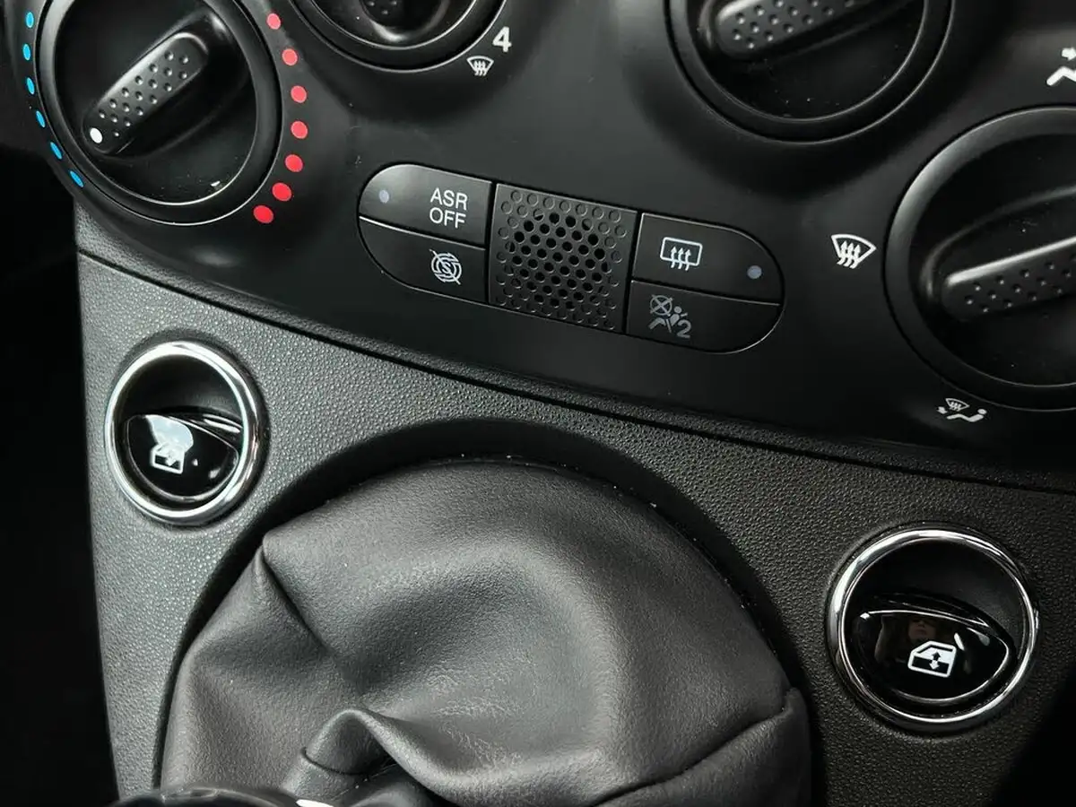 2021-fiat-500-10-pop-big-17