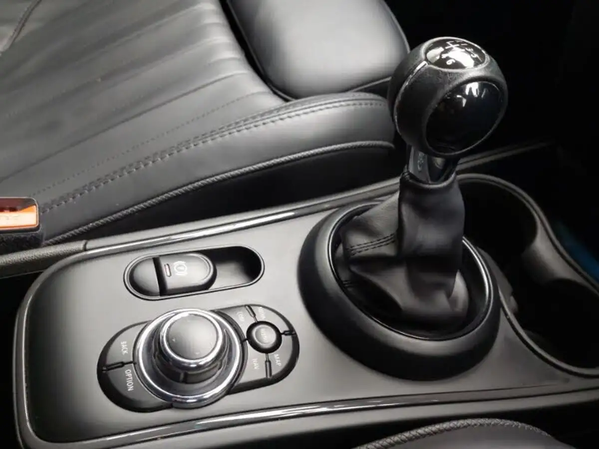 2022-mini-countryman-15-cooper-sport-comfortnav-plus-big-16