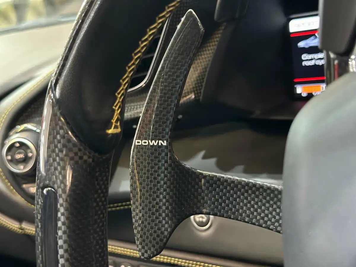 2018-ferrari-488-39-488-spider-big-43