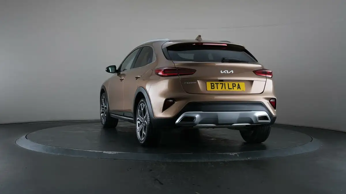 2022-kia-xceed-15-t-gdi-3-big-48