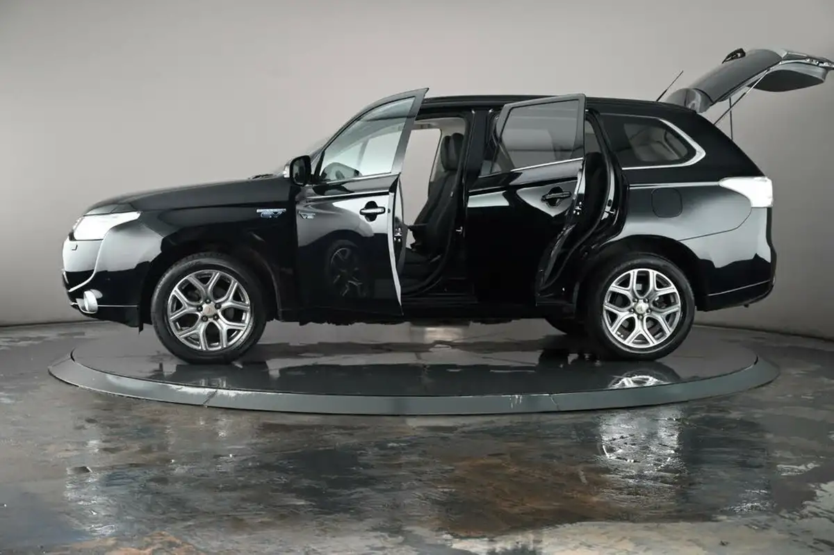 2014-mitsubishi-outlander-20-gx4h-big-43