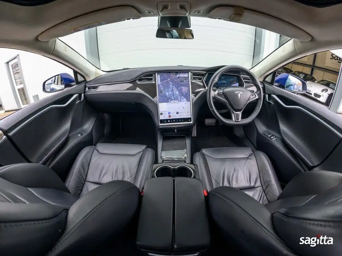2017-tesla-model-s-e-90d-311kw-nav-big-2