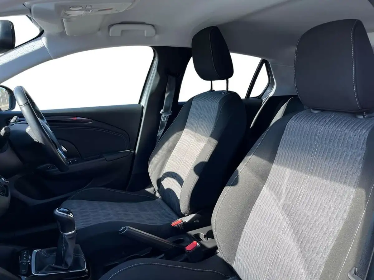 2021-vauxhall-corsa-12i-griffin-edition-big-7
