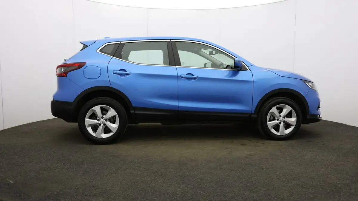 2019-nissan-qashqai-15dci-acenta-premium-17in-alloys-dct-big-44
