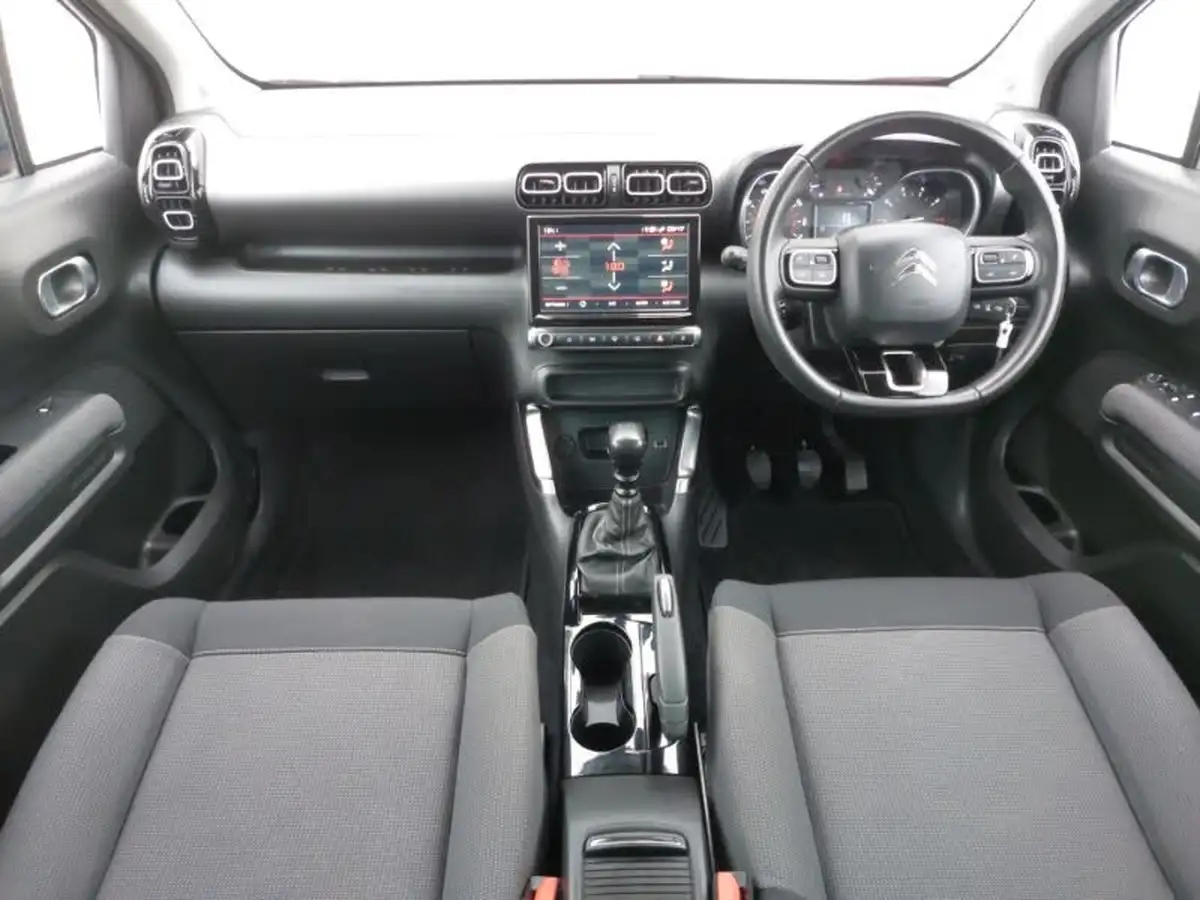 2022-citroen-c3-aircross-12-puretech-shine-110ps-big-2