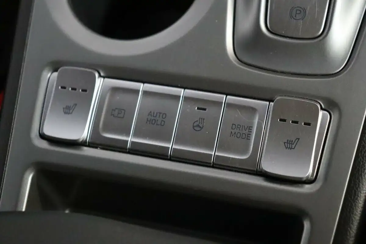 2021-hyundai-kona-e-premium-204ps-64kwh-7kw-obc-big-30