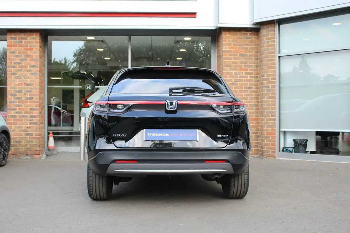 2023-honda-hr-v-15-i-mmd-elegance-big-36