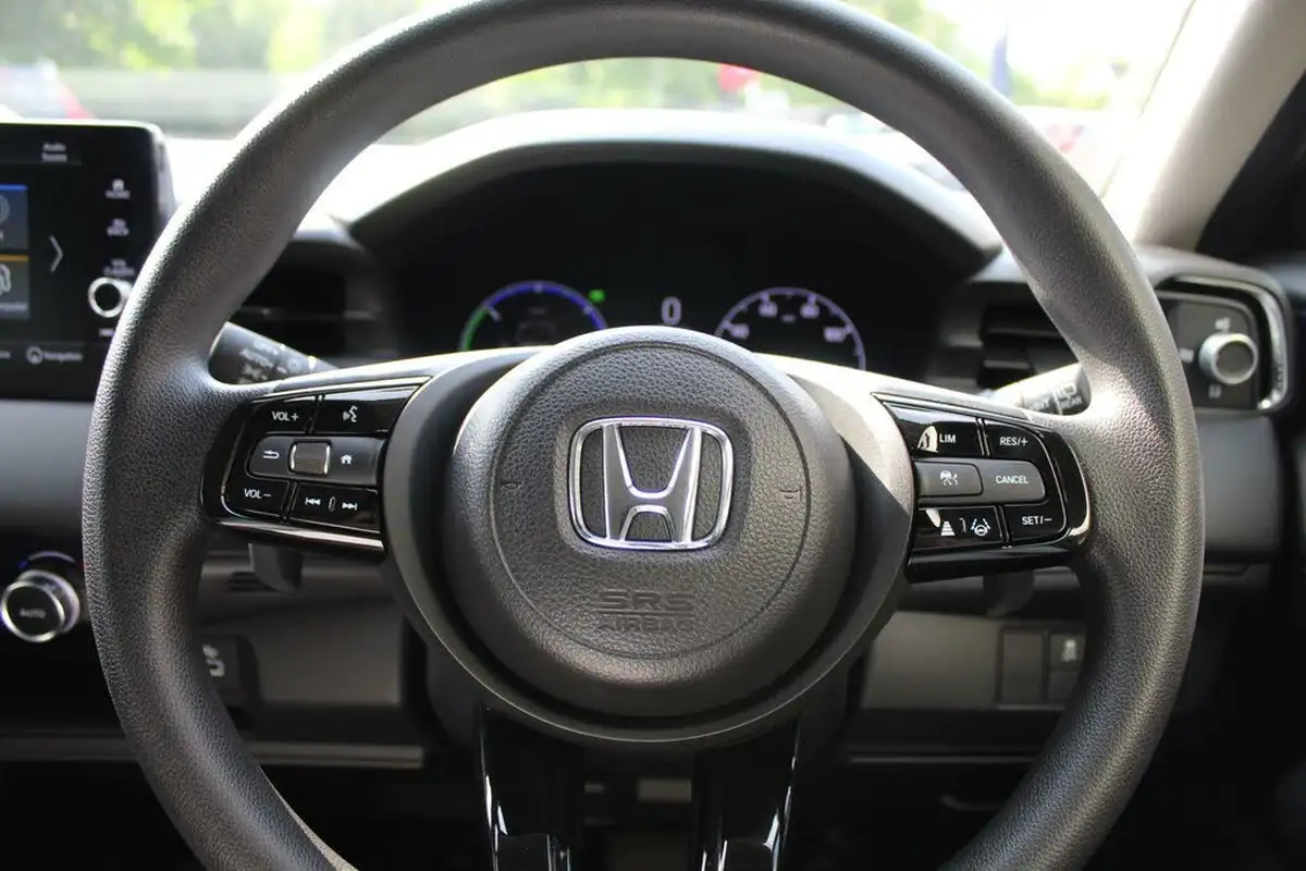 2023-honda-hr-v-15-i-mmd-elegance-big-55