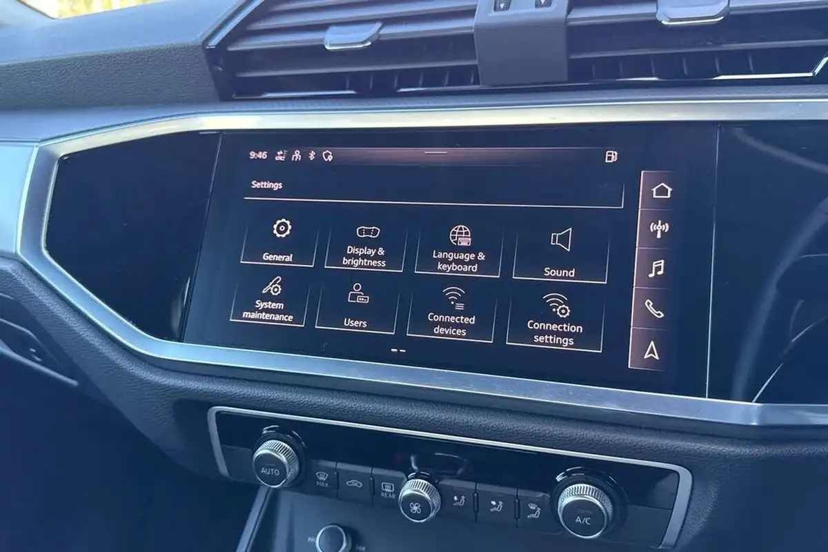 2022-audi-q3-15-35-tfsi-technik-cod-s-tronic-big-34