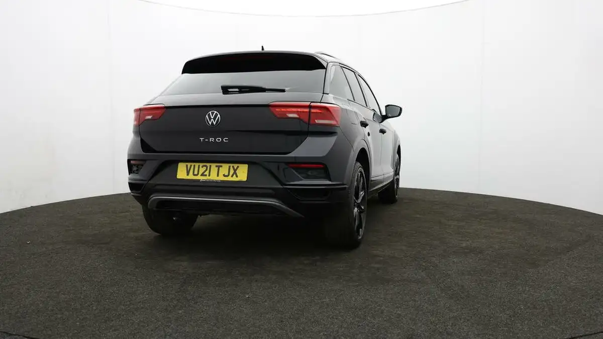 2021-volkswagen-t-roc-15-tsi-black-edition-big-73