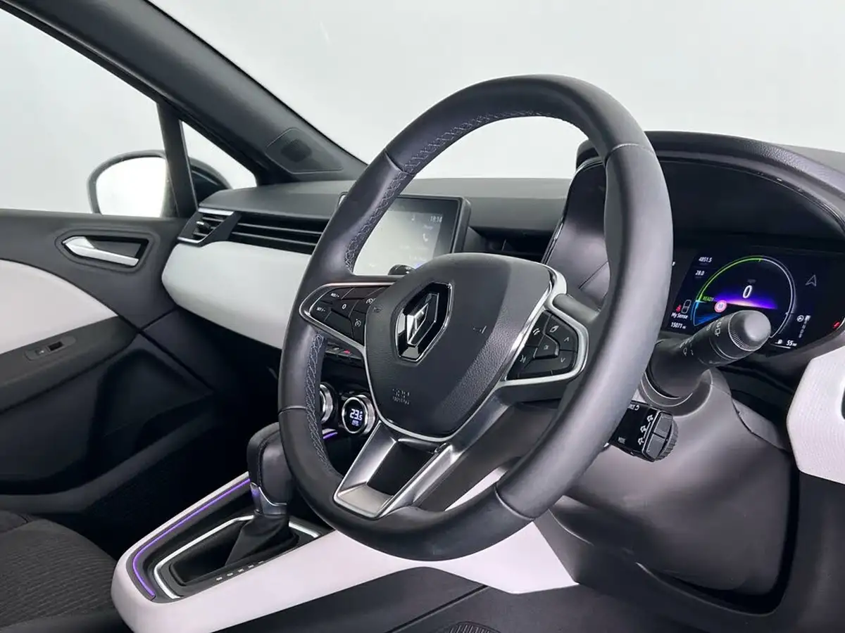 2023-renault-clio-16-techno-big-15