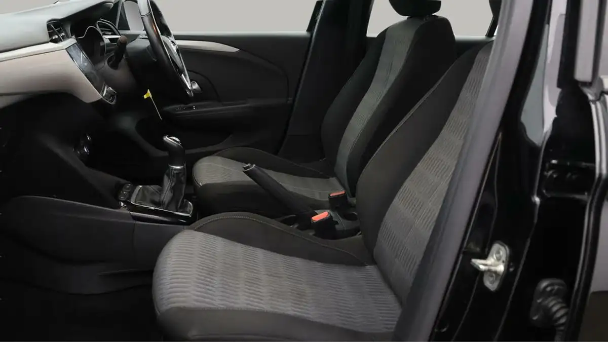 2020-vauxhall-corsa-12i-se-premium-big-13
