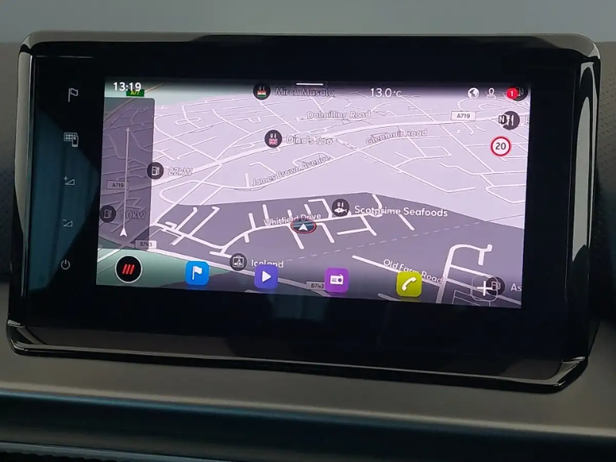 2023-tesla-model-y-e-rwd-big-10