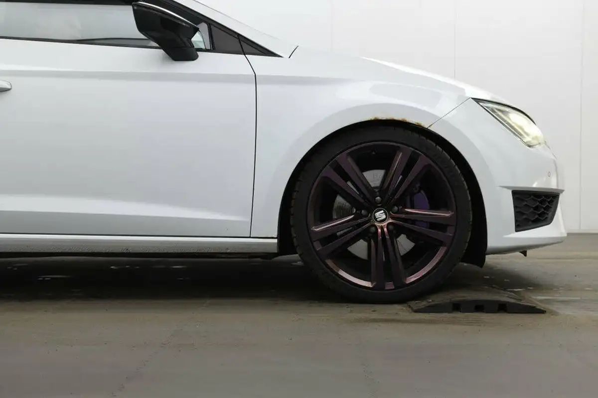 2014-seat-leon-20-cupra-280-ss-hatchback-5d-dsg-big-6