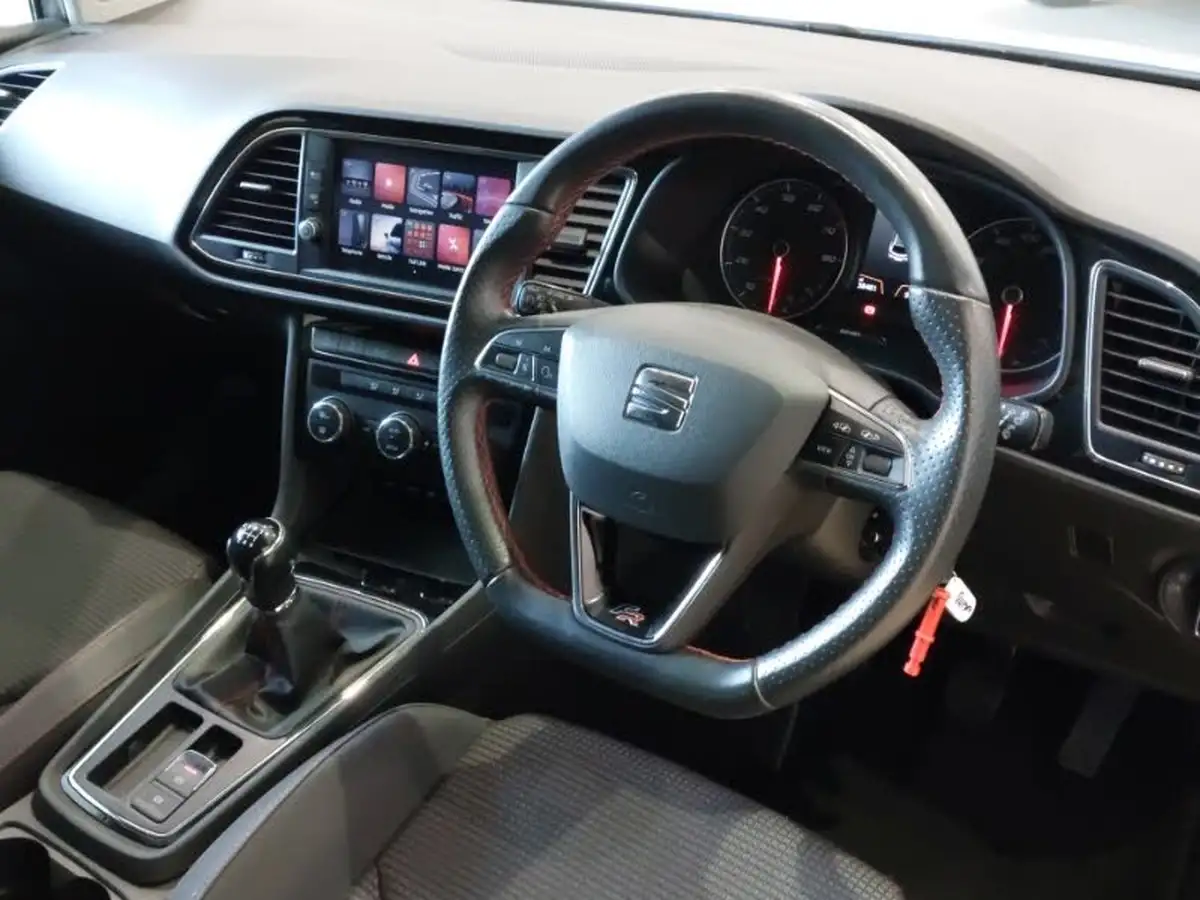 2019-seat-leon-15-tsi-evo-fr-130ps-hatchback-big-11