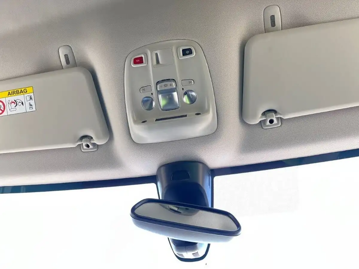 2023-peugeot-traveller-e-business-vip-long-big-30