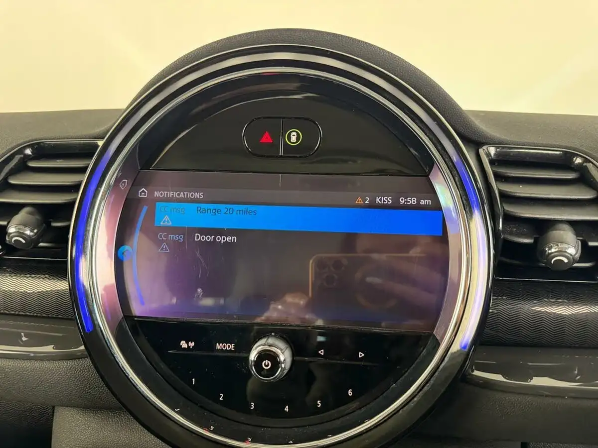 2021-mini-clubman-15-cooper-classic-big-33