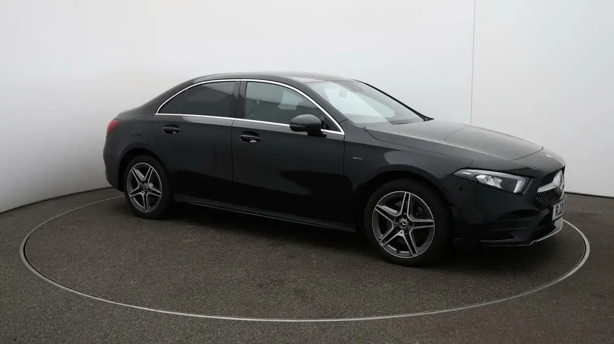 2021-mercedes-benz-a-class-13-a250e-amg-line-saloon-4d-big-36