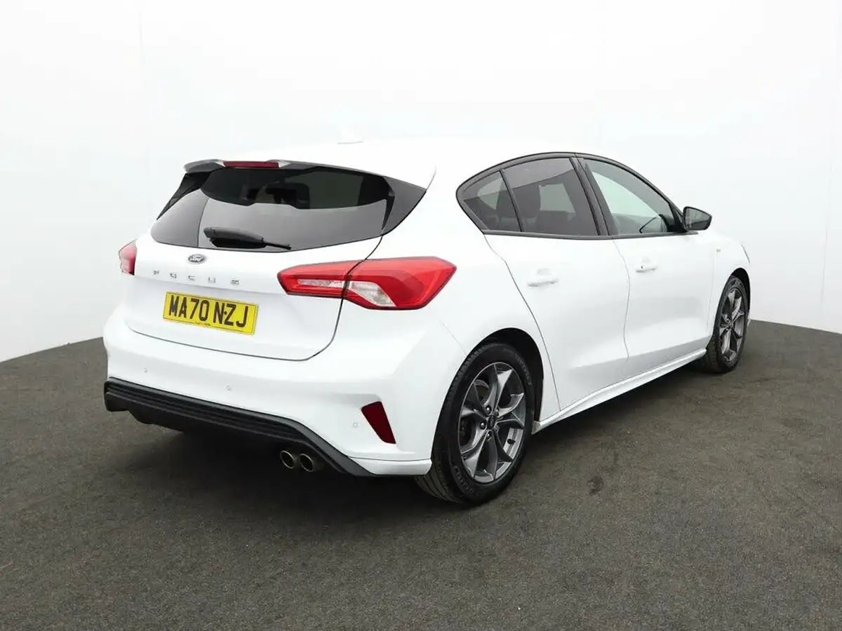 2020-ford-focus-15-st-line-edition-hatchback-big-6