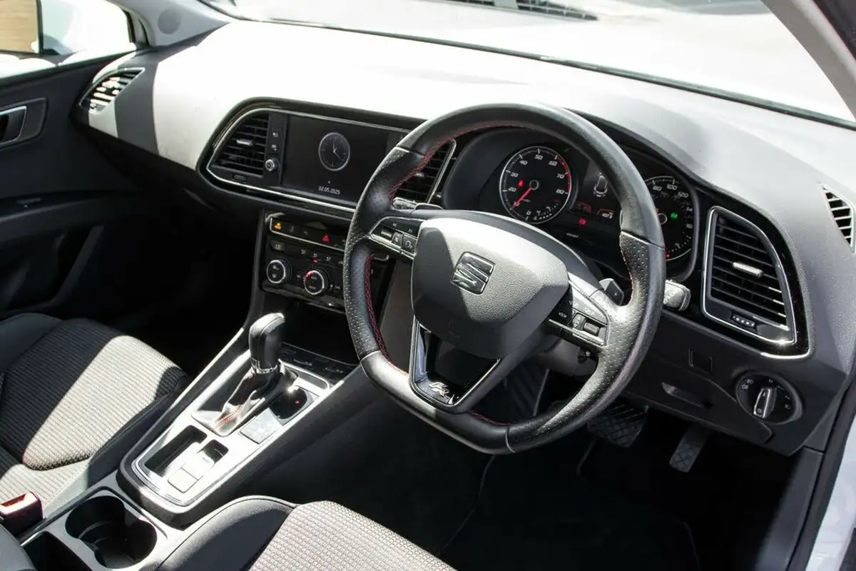 2019-seat-leon-15-tsi-evo-fr-150ps-ss-estate-dsg-big-4