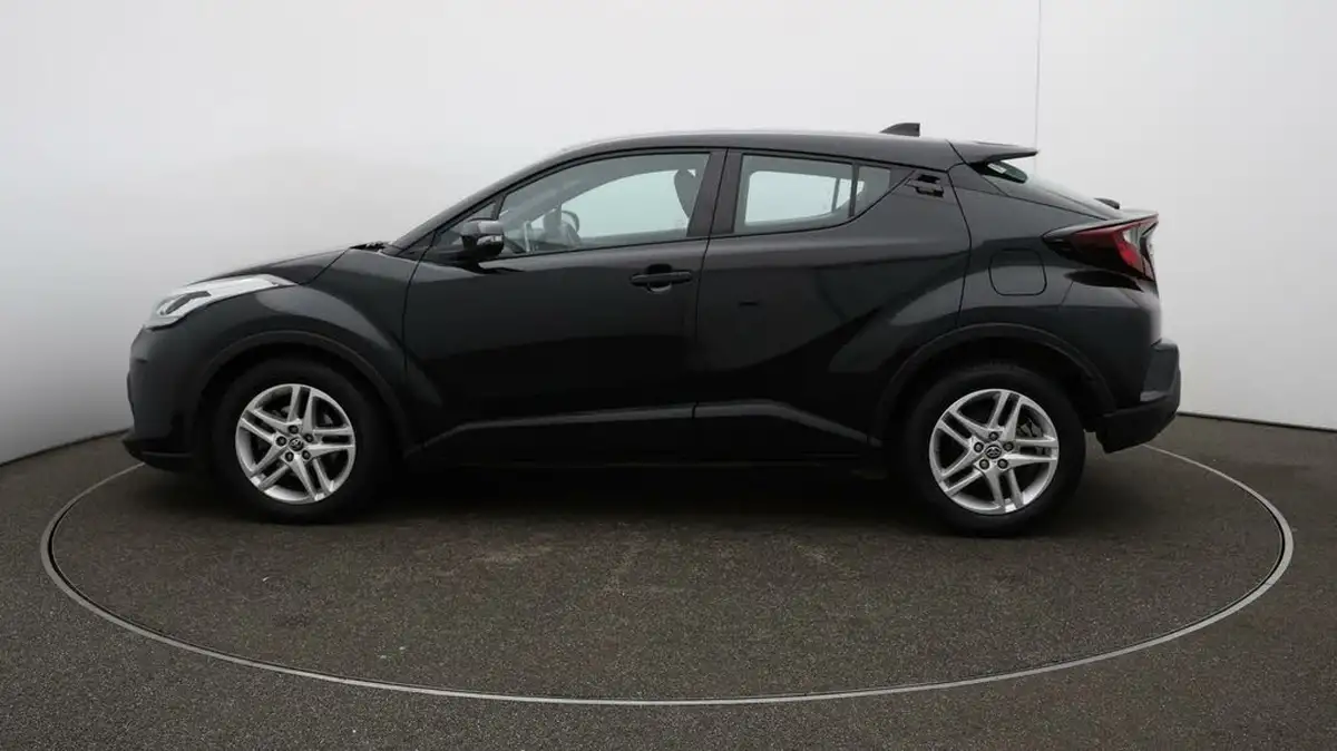 2022-toyota-c-hr-18-vvt-i-icon-big-57