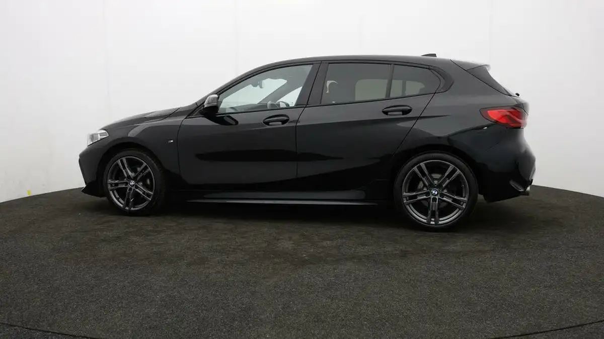 2021-bmw-1-series-15-118i-m-sport-lcp-big-63