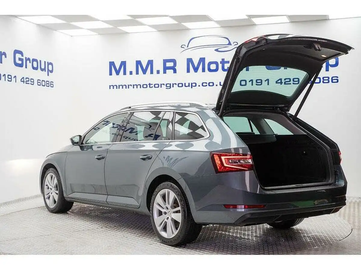 2018-skoda-superb-20tdi-scr-se-l-executive-150ps-estate-dsg-big-14