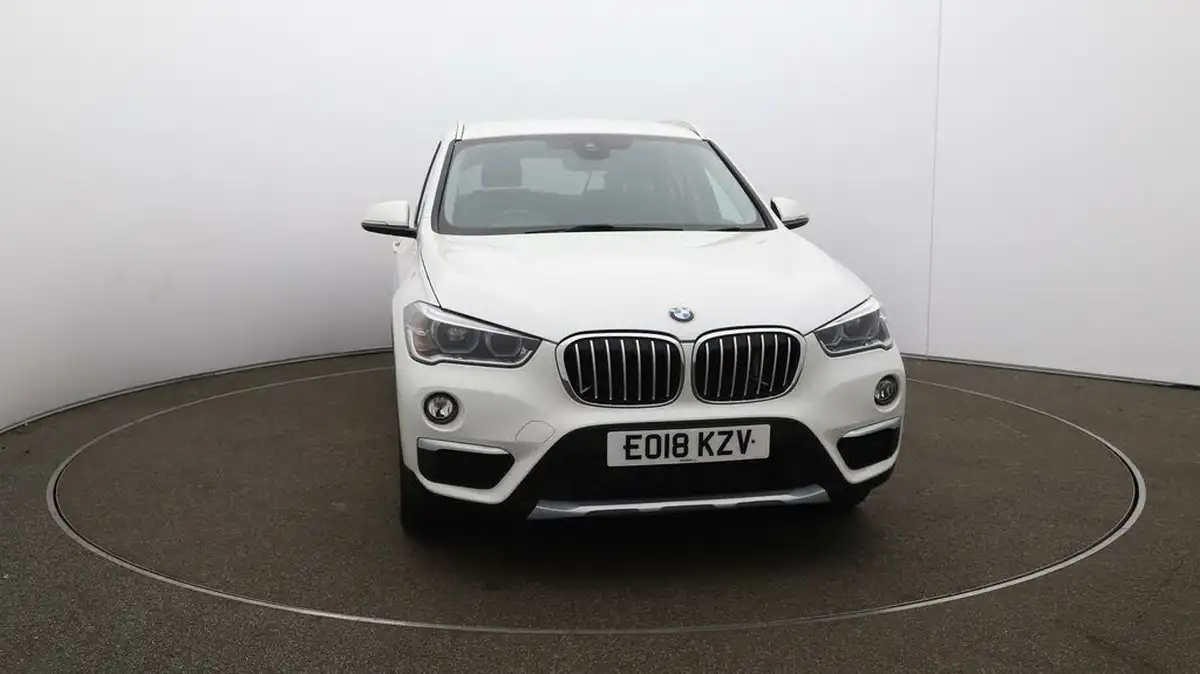 2018-bmw-x1-20-xdrive20i-xline-big-32