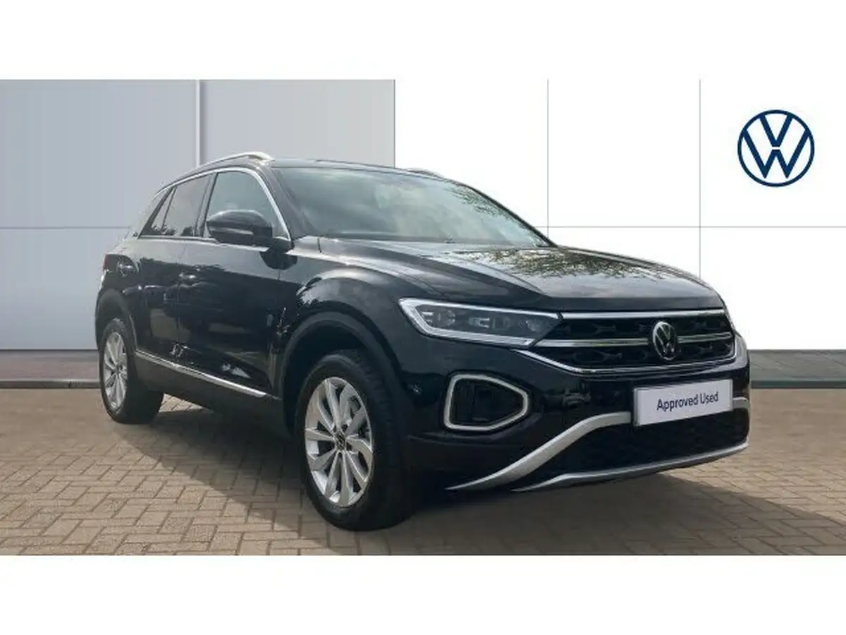 2024-volkswagen-t-roc-15-tsi-style-hatchback-5d-big-0