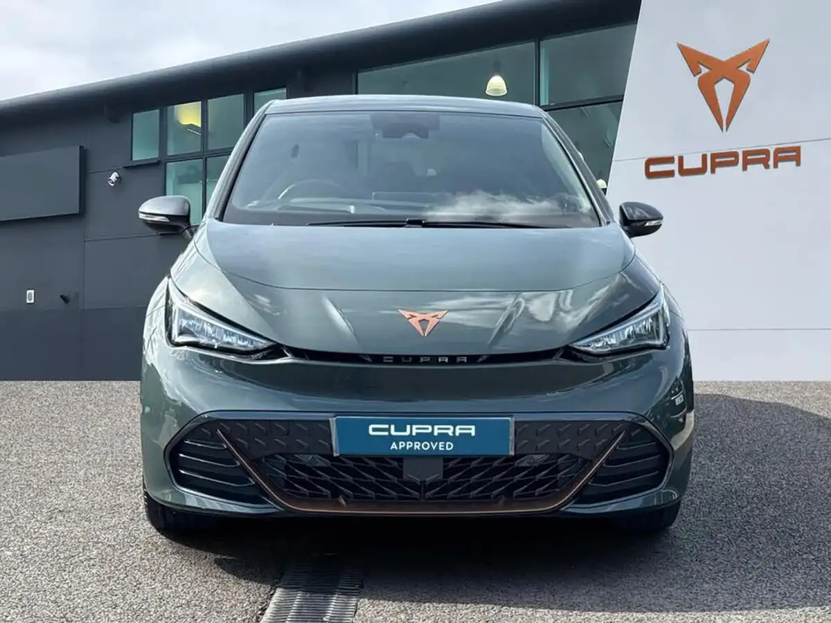 2024-cupra-born-e-vz-big-5