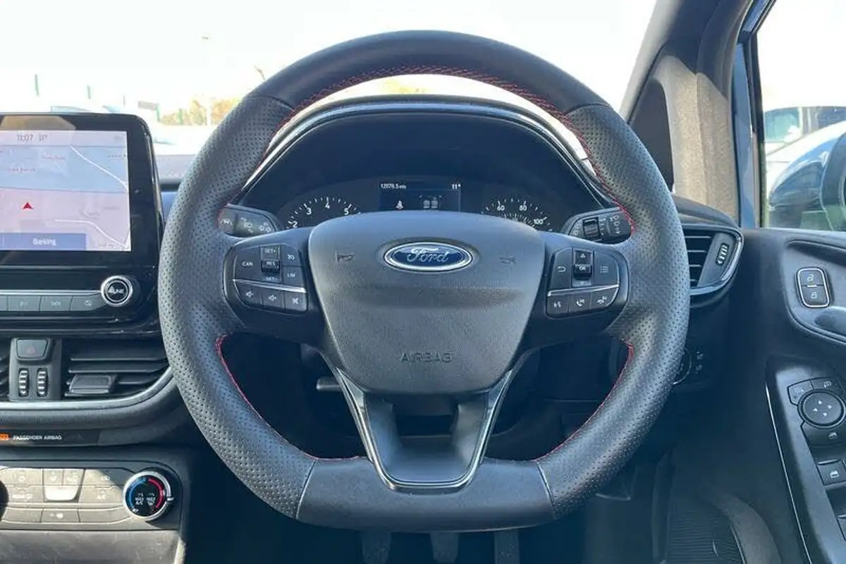 2022-ford-fiesta-10t-st-line-100ps-5d-big-11