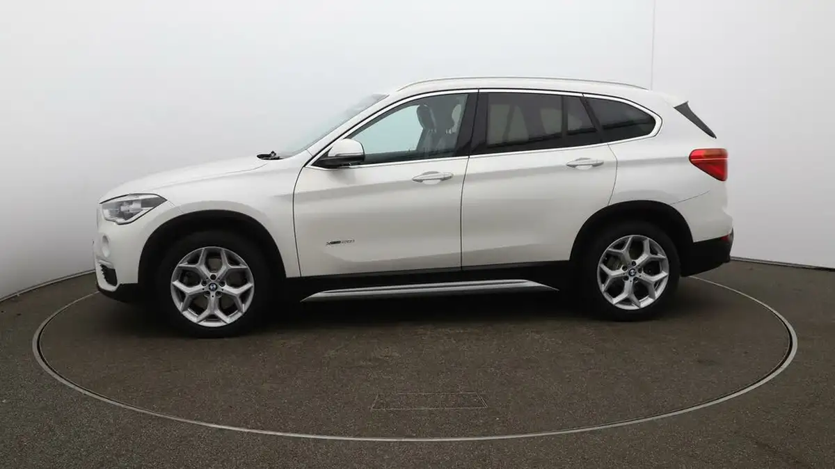 2018-bmw-x1-20-xdrive20i-xline-big-56