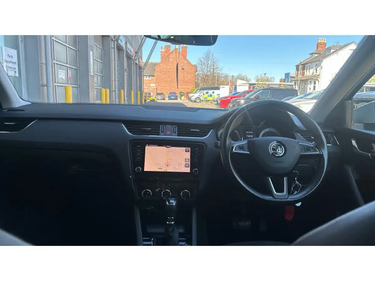 2019-skoda-octavia-15-tsi-se-l-estate-dsg-big-9