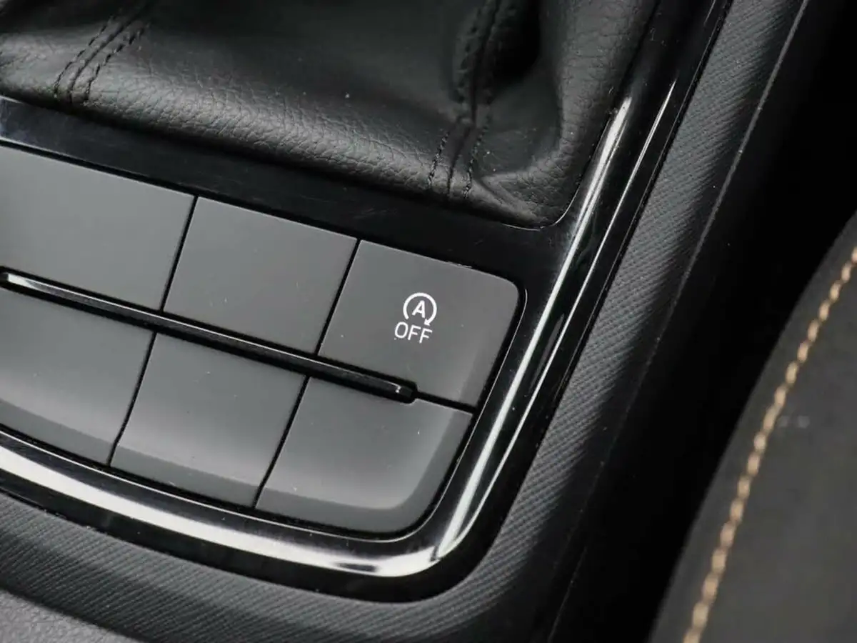 2022-skoda-scala-10-tsi-se-l-109ps-big-36