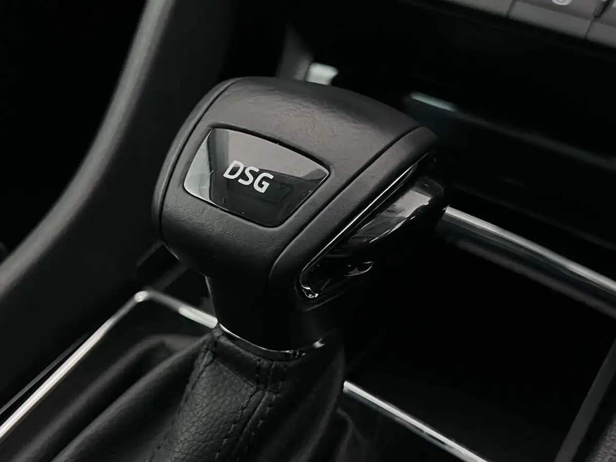 2021-skoda-karoq-15-tsi-se-l-dsg-big-37