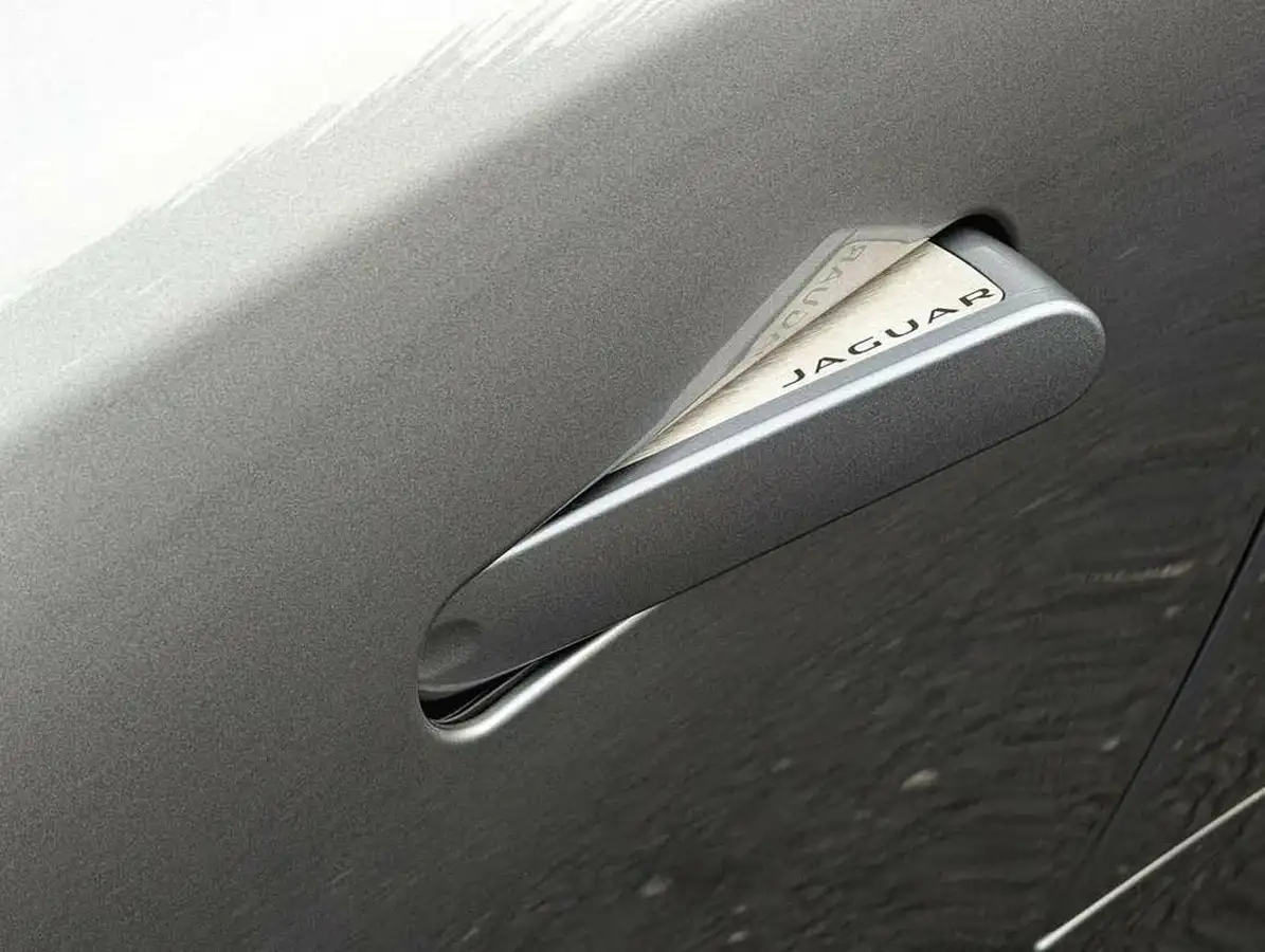 2022-jaguar-f-type-50-v8-p450-r-dynamic-awd-coupe-big-12