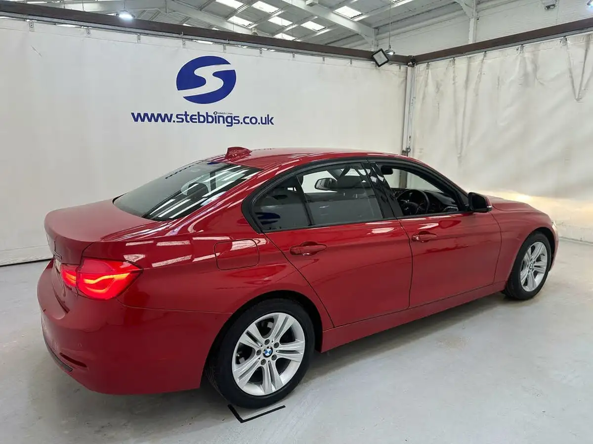 2016-bmw-3-series-20-320i-sport-saloon-4d-auto-big-5