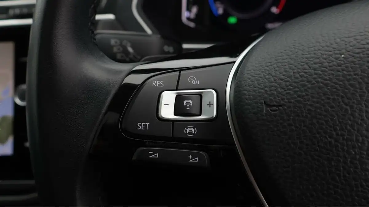 2019-volkswagen-tiguan-20tdi-sel-150ps-scr-4motion-dsg-big-25