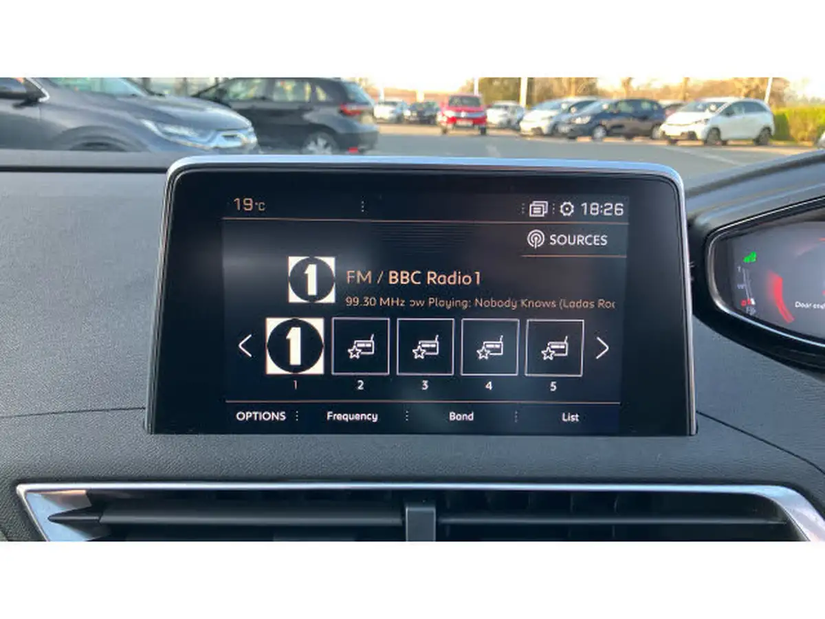 2019-peugeot-3008-suv-15-bluehdi-gt-line-premium-eat8-big-11