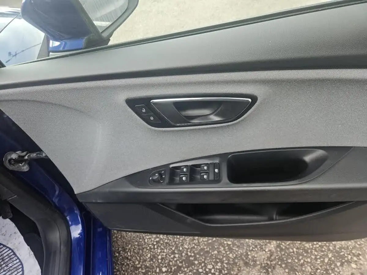 2017-seat-leon-12-tsi-se-dynamic-technology-hatchback-big-26