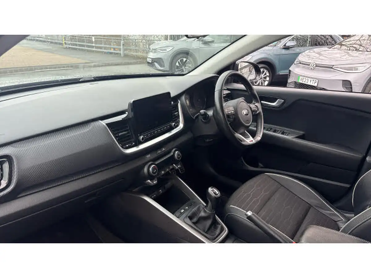 2021-kia-stonic-10-t-gdi-gt-line-big-8