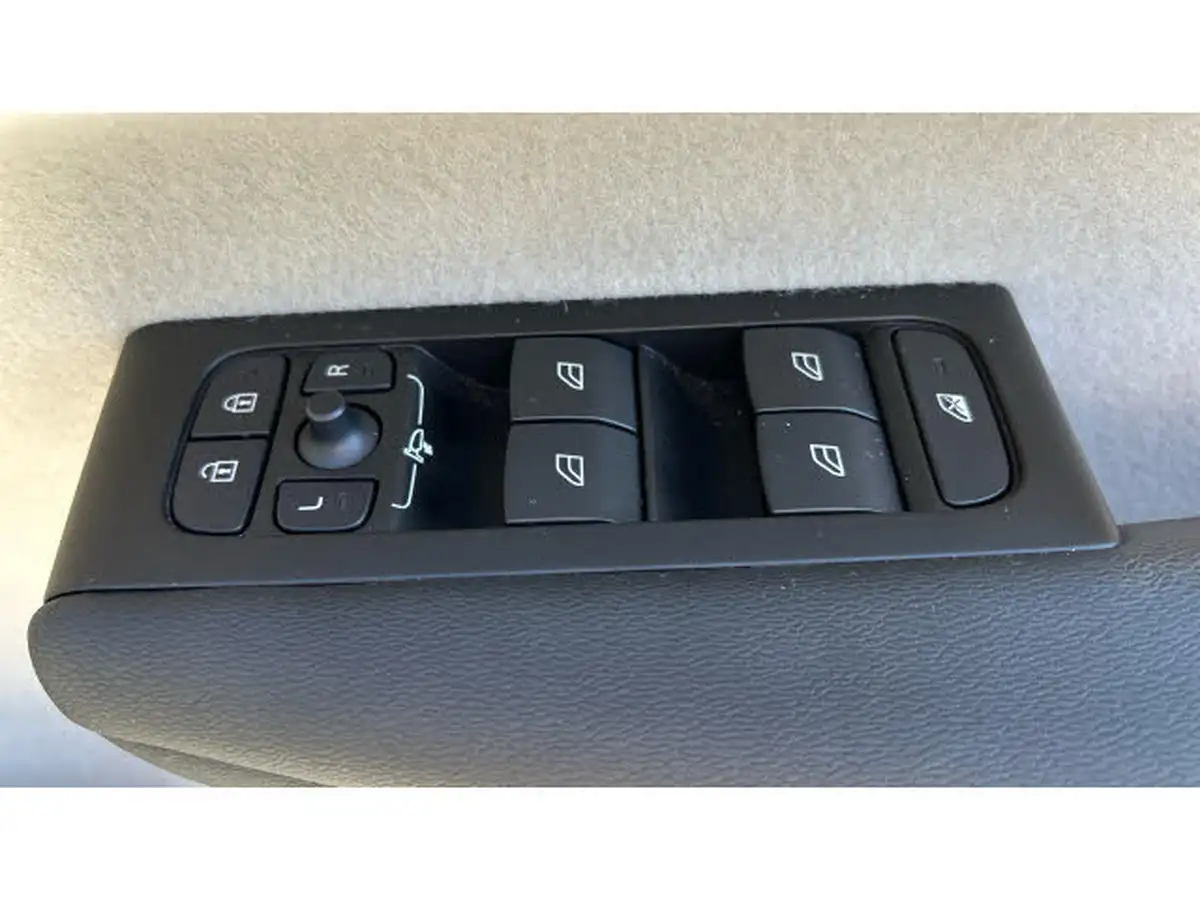 2022-volvo-xc40-15-t5-inscription-pro-big-27