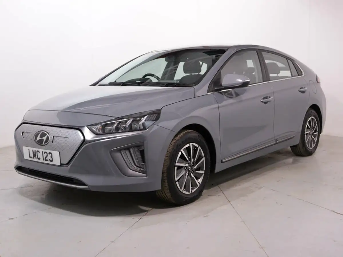 2022-hyundai-ioniq-e-premium-electric-big-2