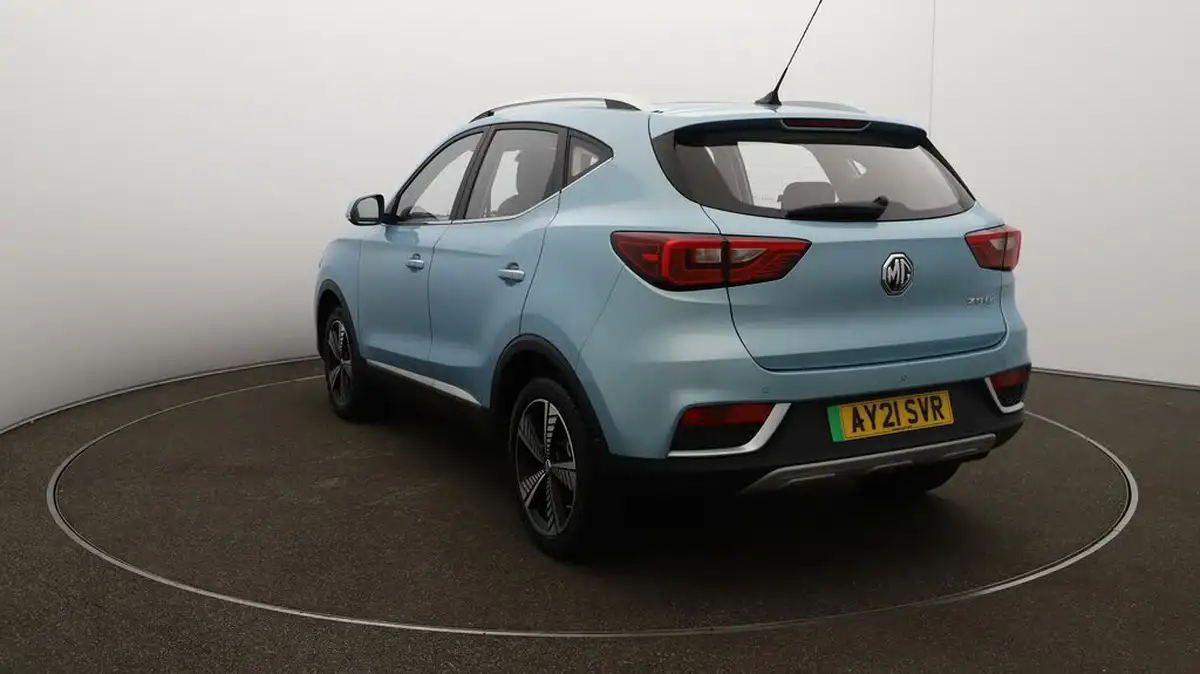 2021-mg-zs-suv-e-exclusive-ev-big-55