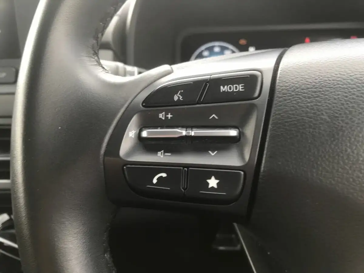 2022-hyundai-kona-10-t-gdi-se-connect-big-15