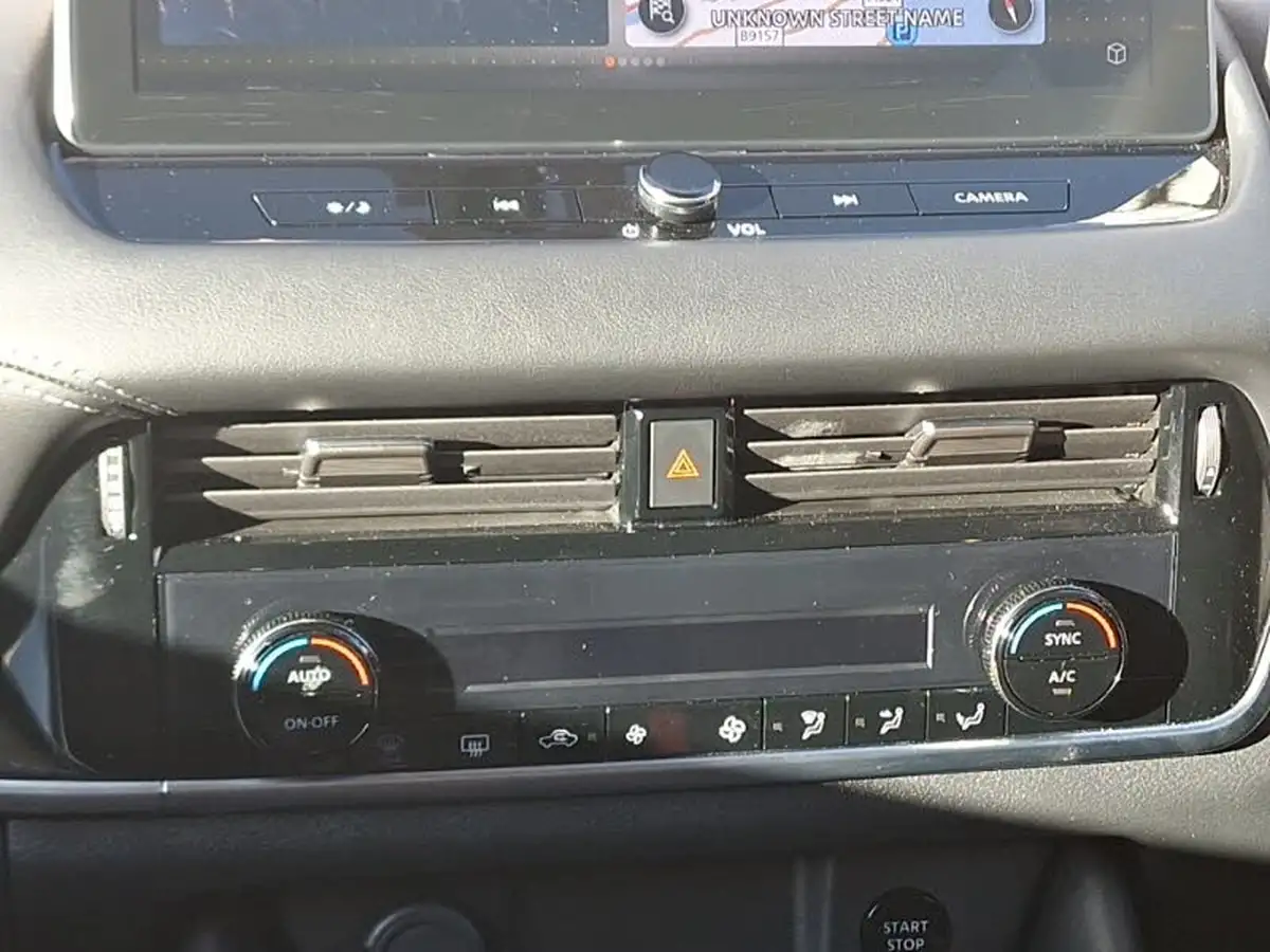 2023-nissan-qashqai-15-n-connecta-big-10