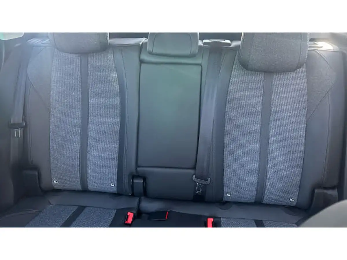 2020-peugeot-3008-suv-12-puretech-allure-eat8-big-14
