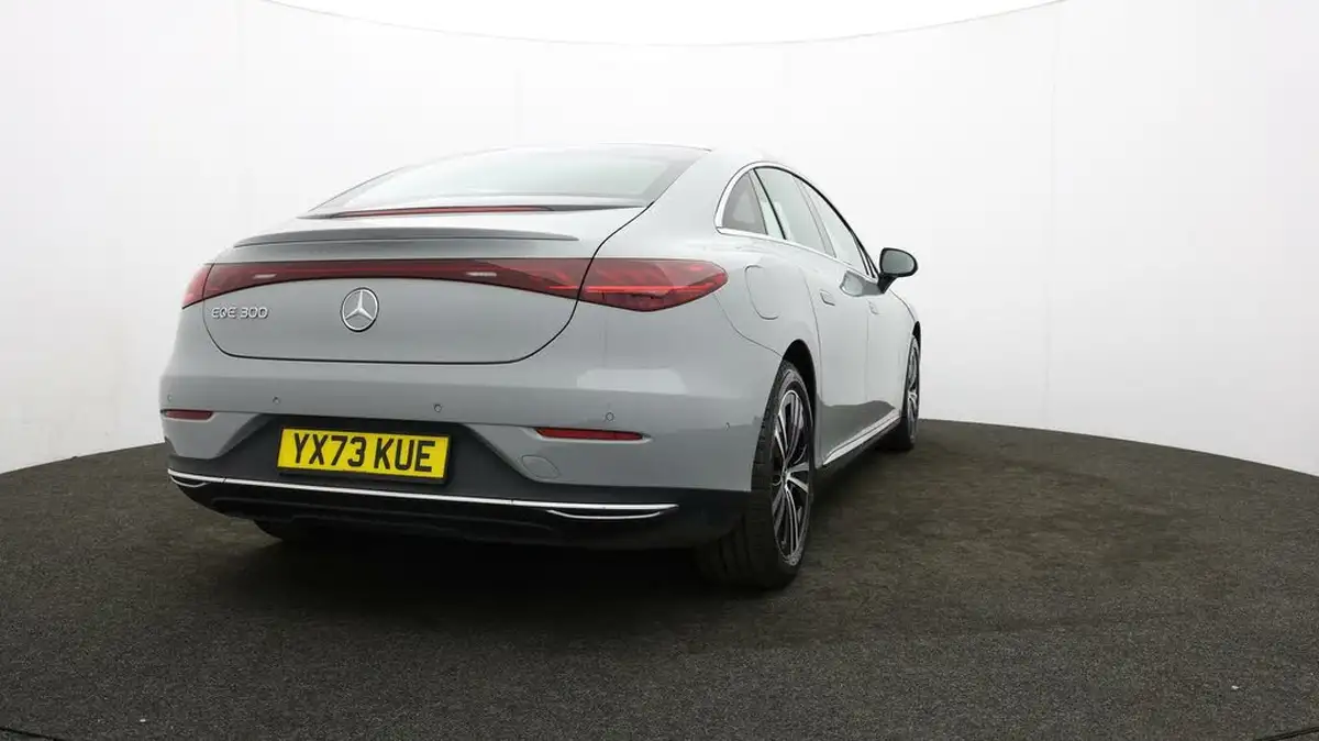 2023-mercedes-benz-eqe-e-eqe-300-sport-edition-big-69